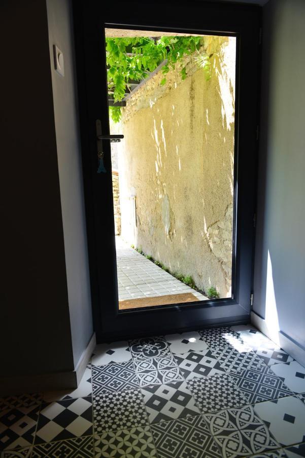 Chez Pique-Fesse Chambre D'Hote Saint-Martin-L'ars Kültér fotó